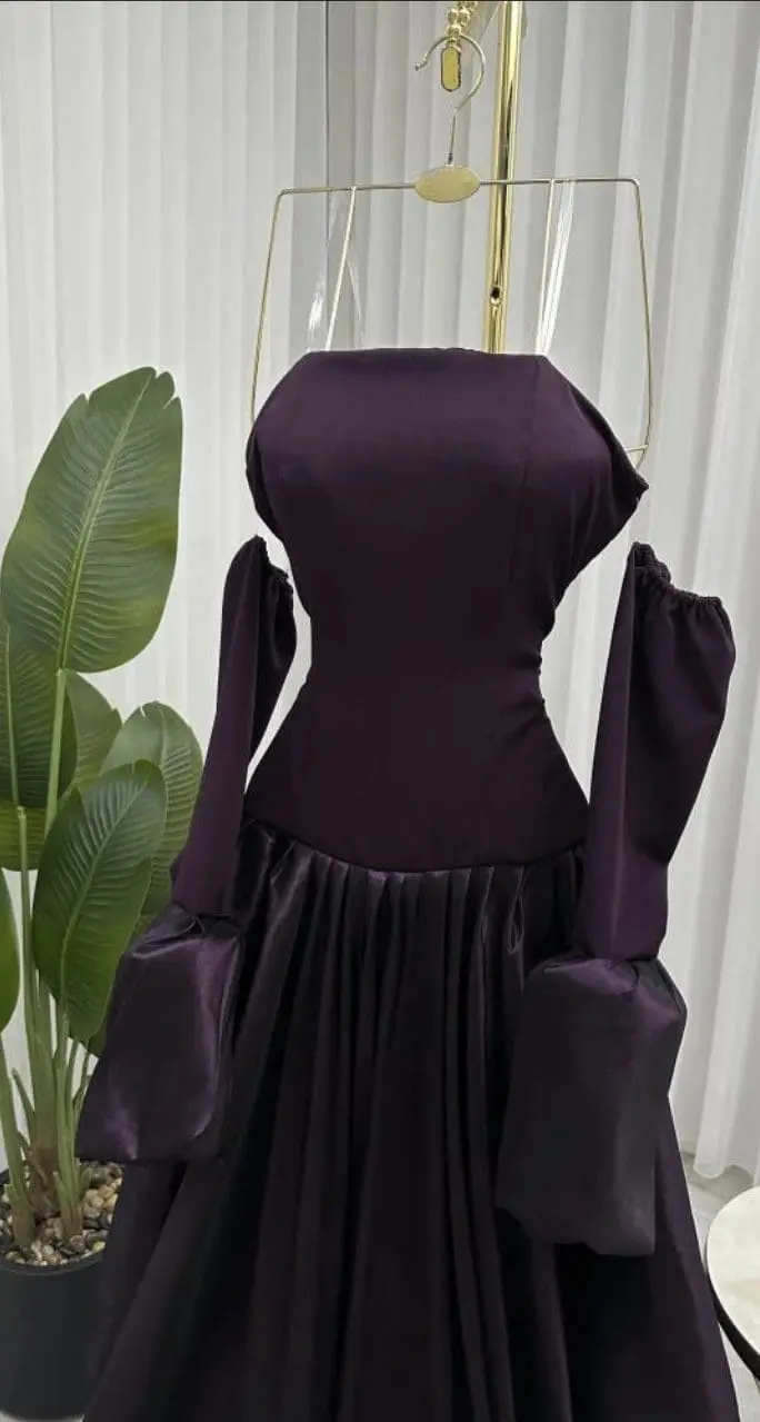 فستان للبيع