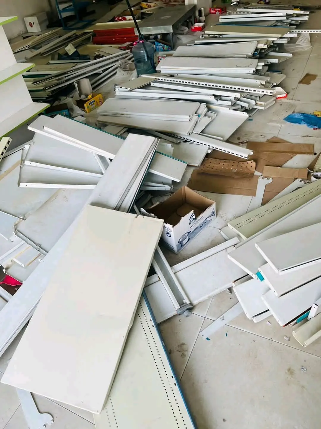 طش الاثاث القديم بالرياض 0500634119