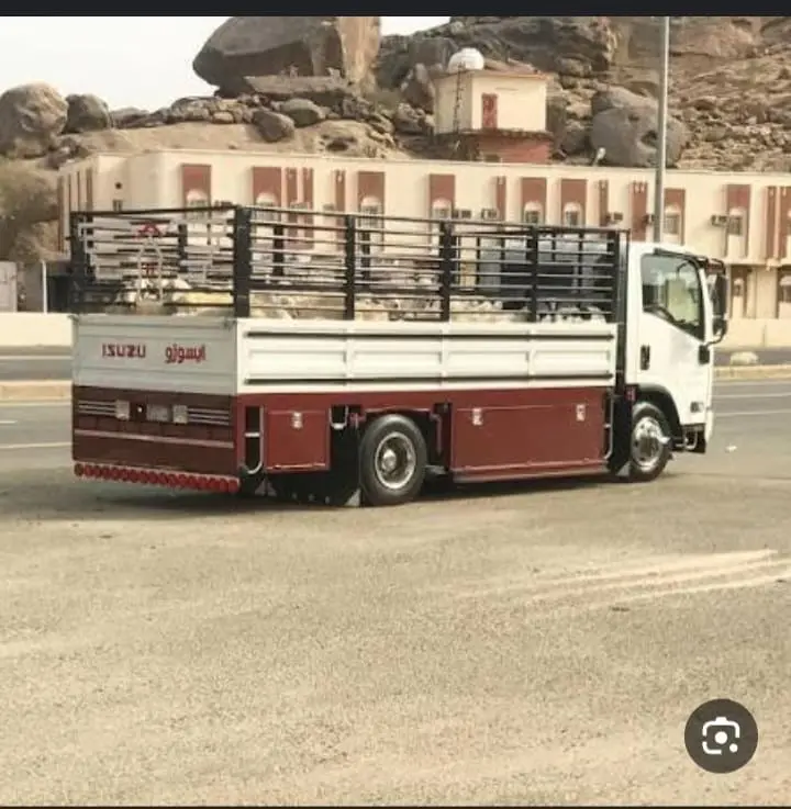 توصيل الى الجمعيات الخيرية بالرياض تستقبل الأثاث المستعمل 0542284584