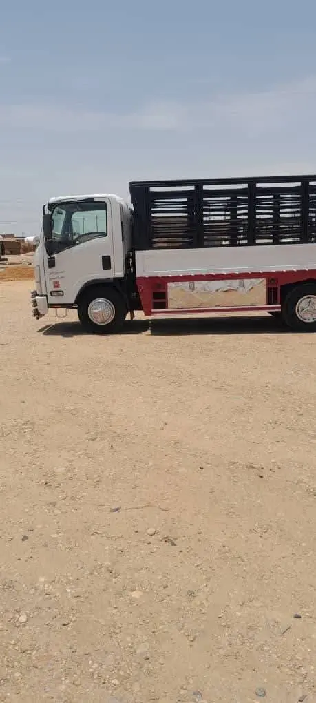 دينا طش الاثاث القديم بالرياض 0509366018