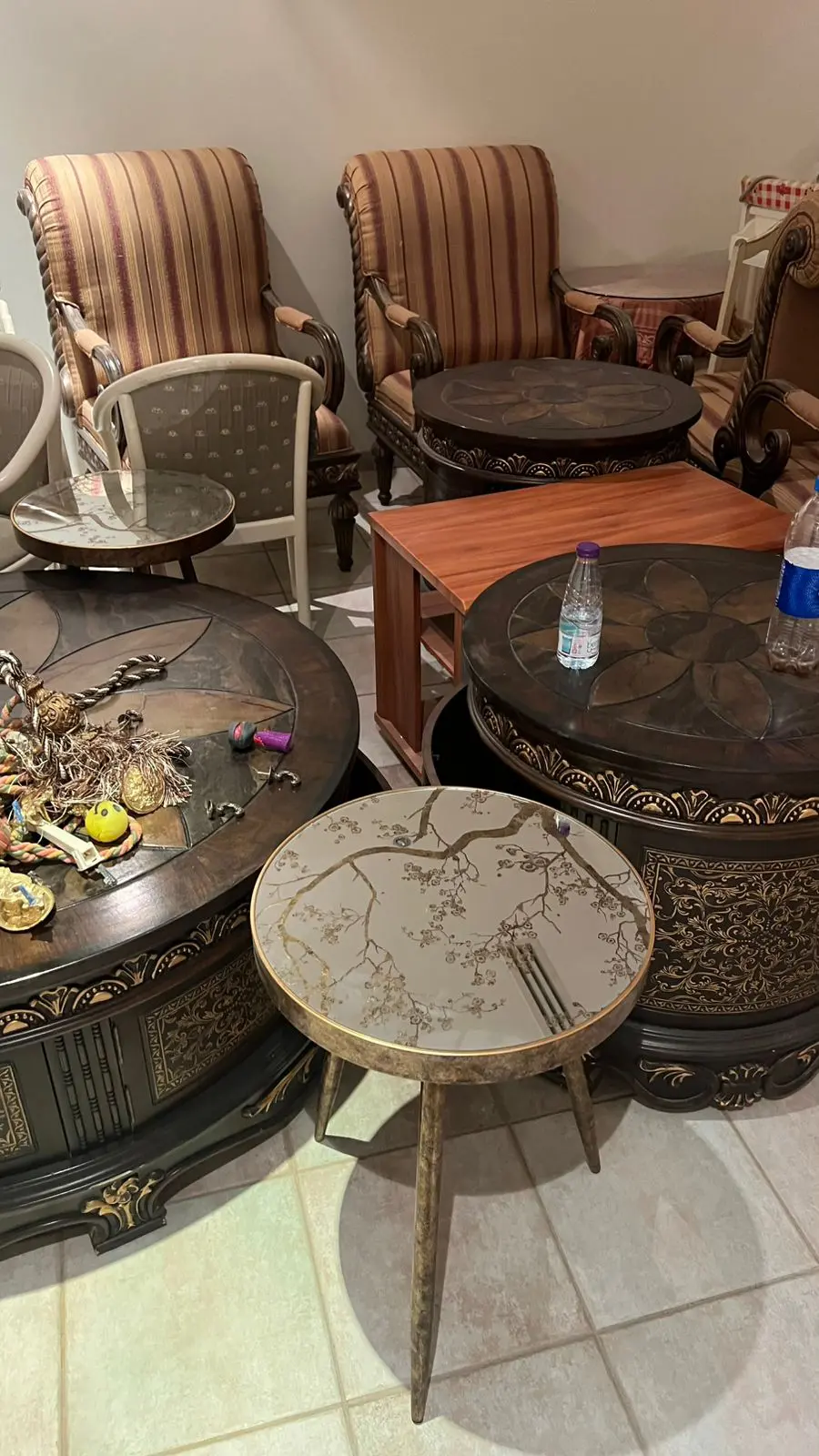 توصيل جمعية خيرية تاخذ المستعمل بالرياض تستقبل الاثاث 0542284584