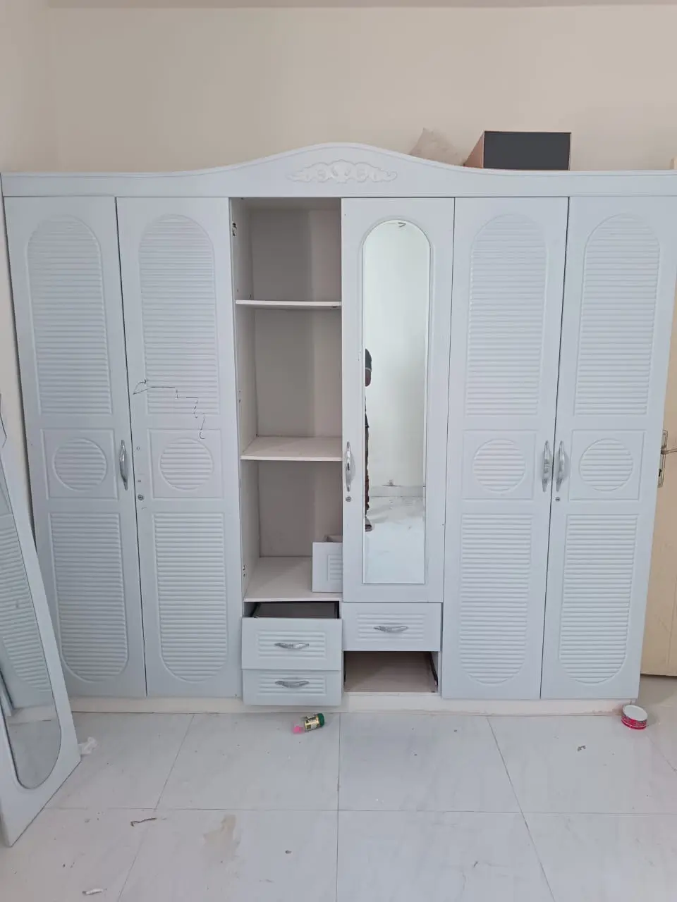 توصيل الى جمعية خيرية تاخذ تستقبل الاثاث المستعمل بالرياض 0553514375