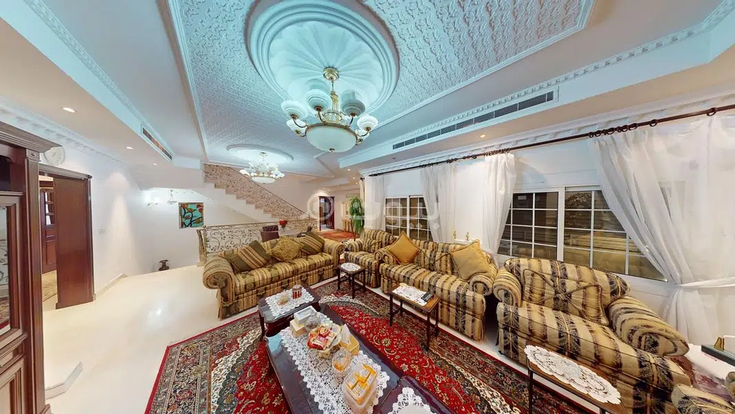 فيلا 5 غرف نوم للبيع في شارع مطعب بن عوف، جدة
