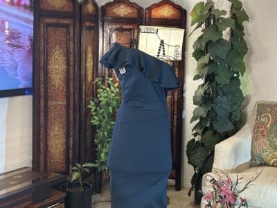 فستان مناسبات أخضر