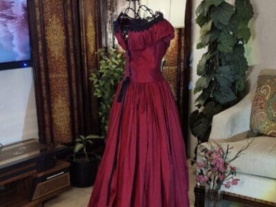 فستان مناسبات عودي