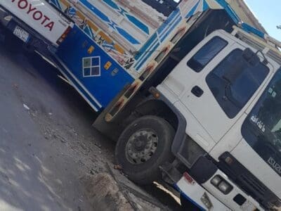 لوري نقل عفش بالرياض 0508857593