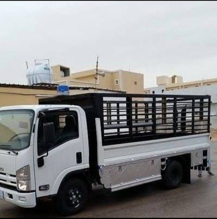 طش اثاث قديم تالف بالرياض 0508857593