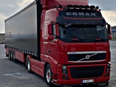 تريلا نقل عفش بالرياض 0508857593