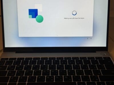 لابتوب هوواي ميت بوك ١٣