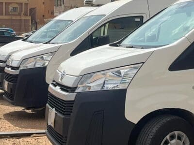 ثلاجة تويوتا هايس ديزل مبرد سقف عالي للإيجار​