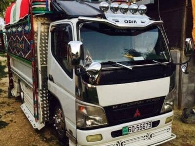 اتخلص اتخلص من الأثاث القديم 0508857593