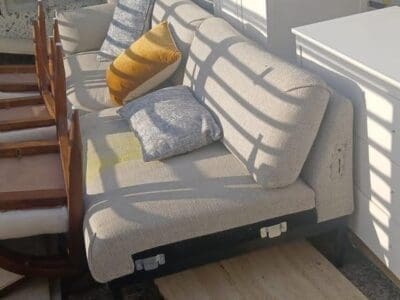 دينا تنقل اثاث الي الجمعيه الخيريه بالرياض 0506439664/ توصيل