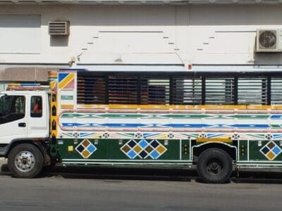 لوري نقل عفش واثاث بالرياض 0506439664/ نقل بضائع