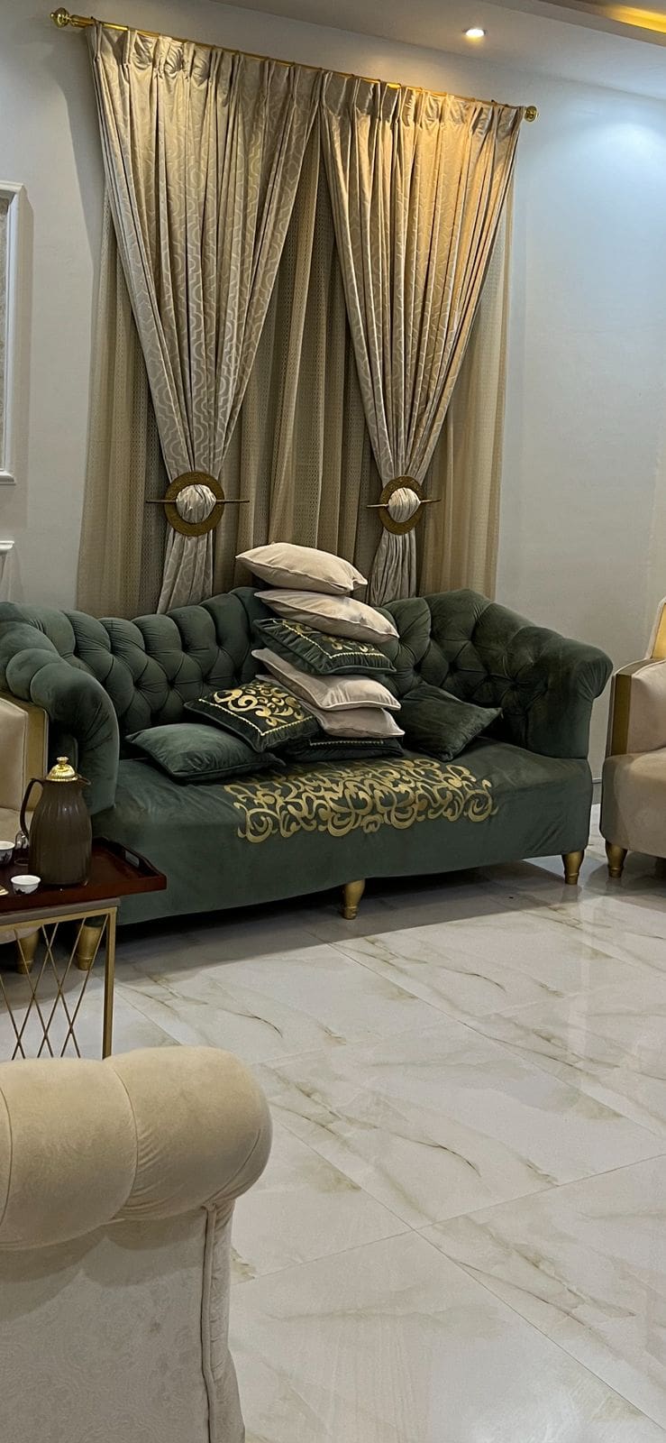 التخلص طش رمي الاثاث القديم بالرياض 0537380614