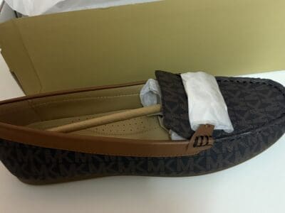 جزمة مايكل كورس