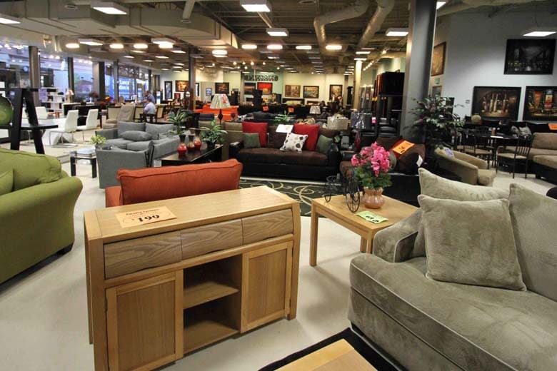 توصيل جمعية خيرية تاخذ المستعمل بالرياض تستقبل الاثاث -0533162272-