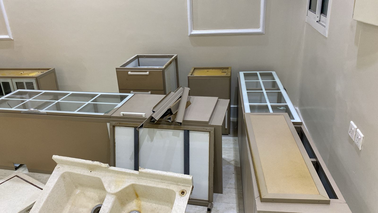 طش رمي اثاث قديم تالف خربان حي حطين 0503559450