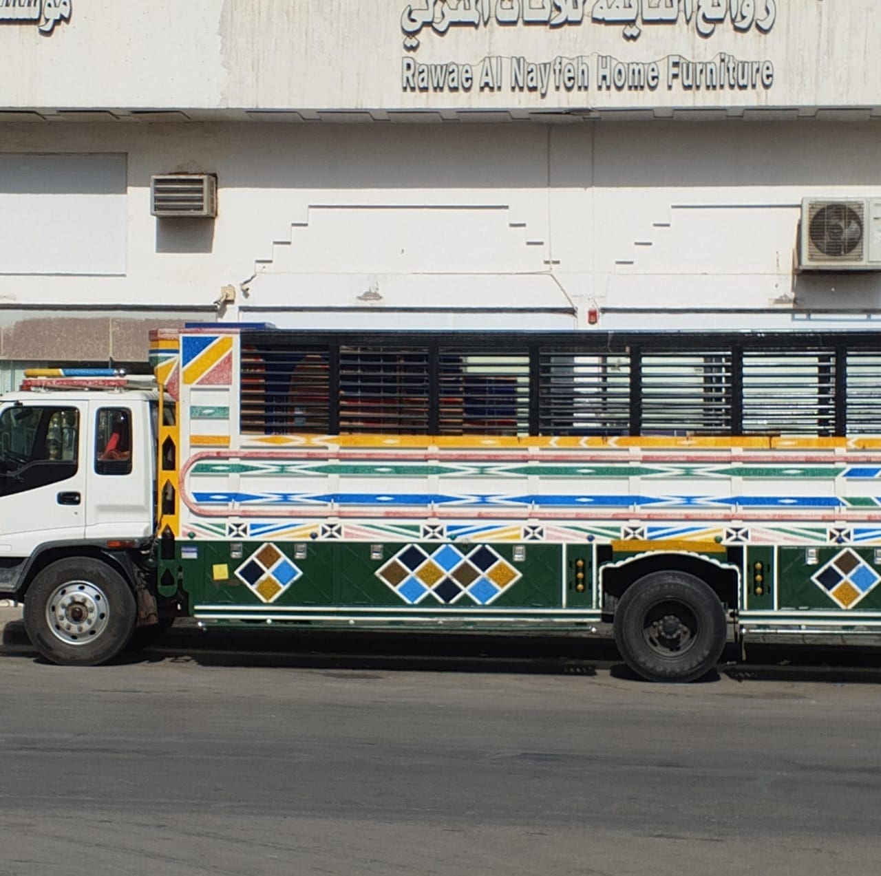 دينا نقل عفش من الرياض 0535338113الى جده مكه