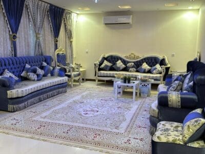 تخلص من أثاث منزلك 0508857593 بالرياض