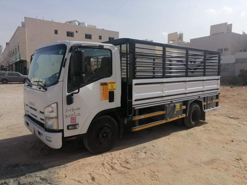 طش اثاث منزلك الآن 0508857593 بالرياض