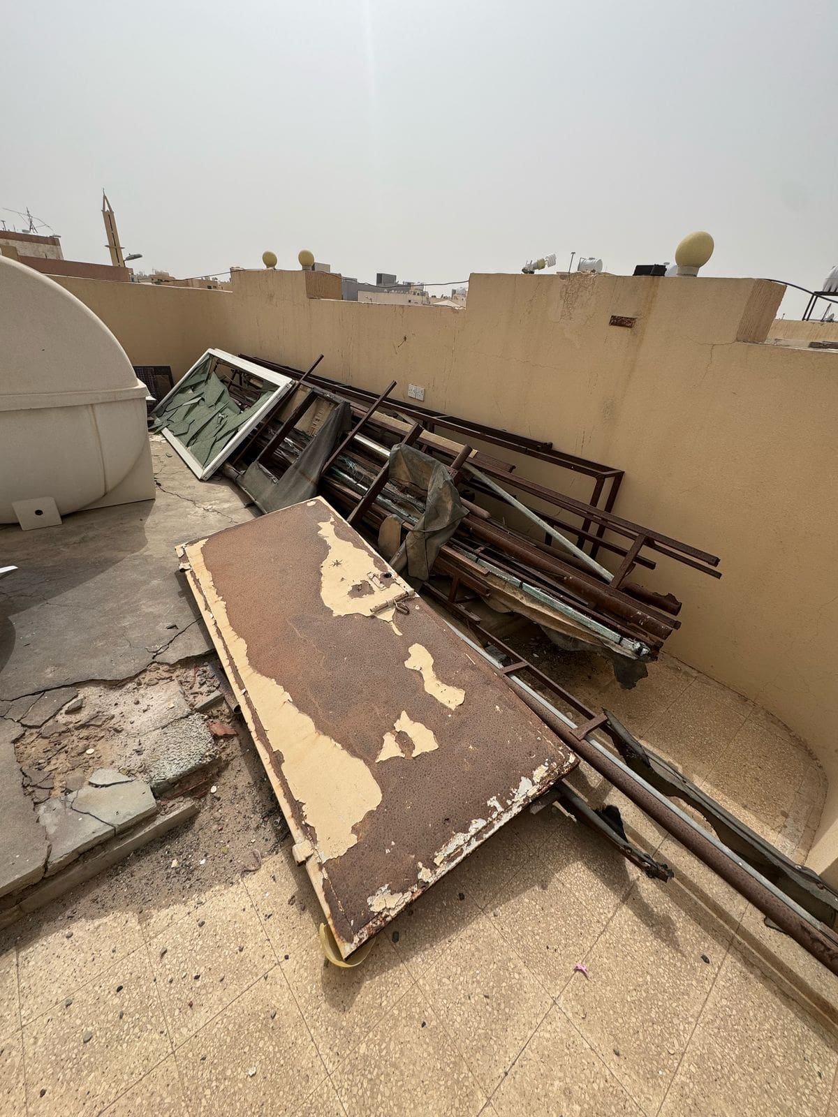 طش اثاث قديم بي شرق الرياض 0508857593