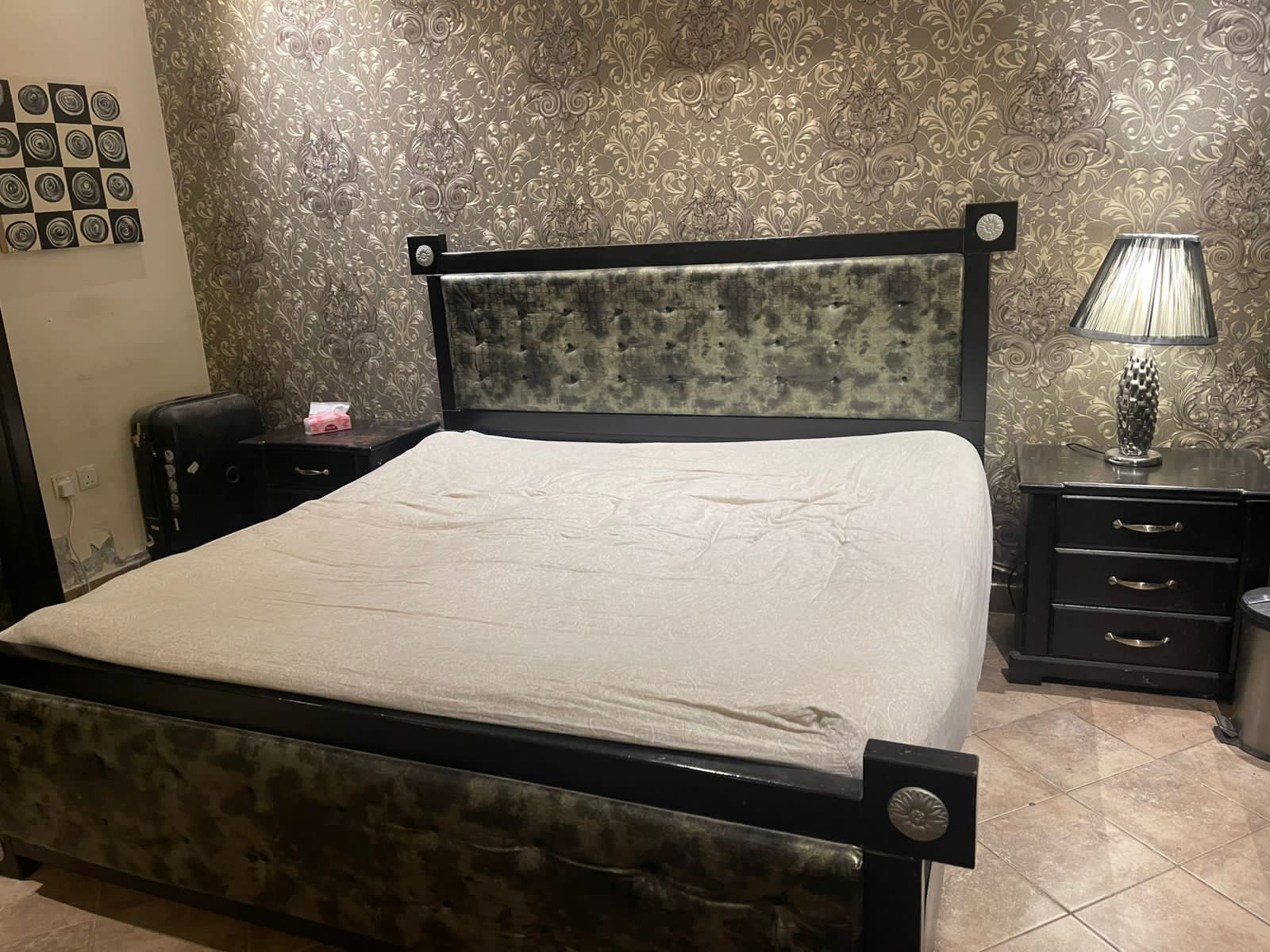 التخلص من الأثاث القديم بالرياض 0566100646
