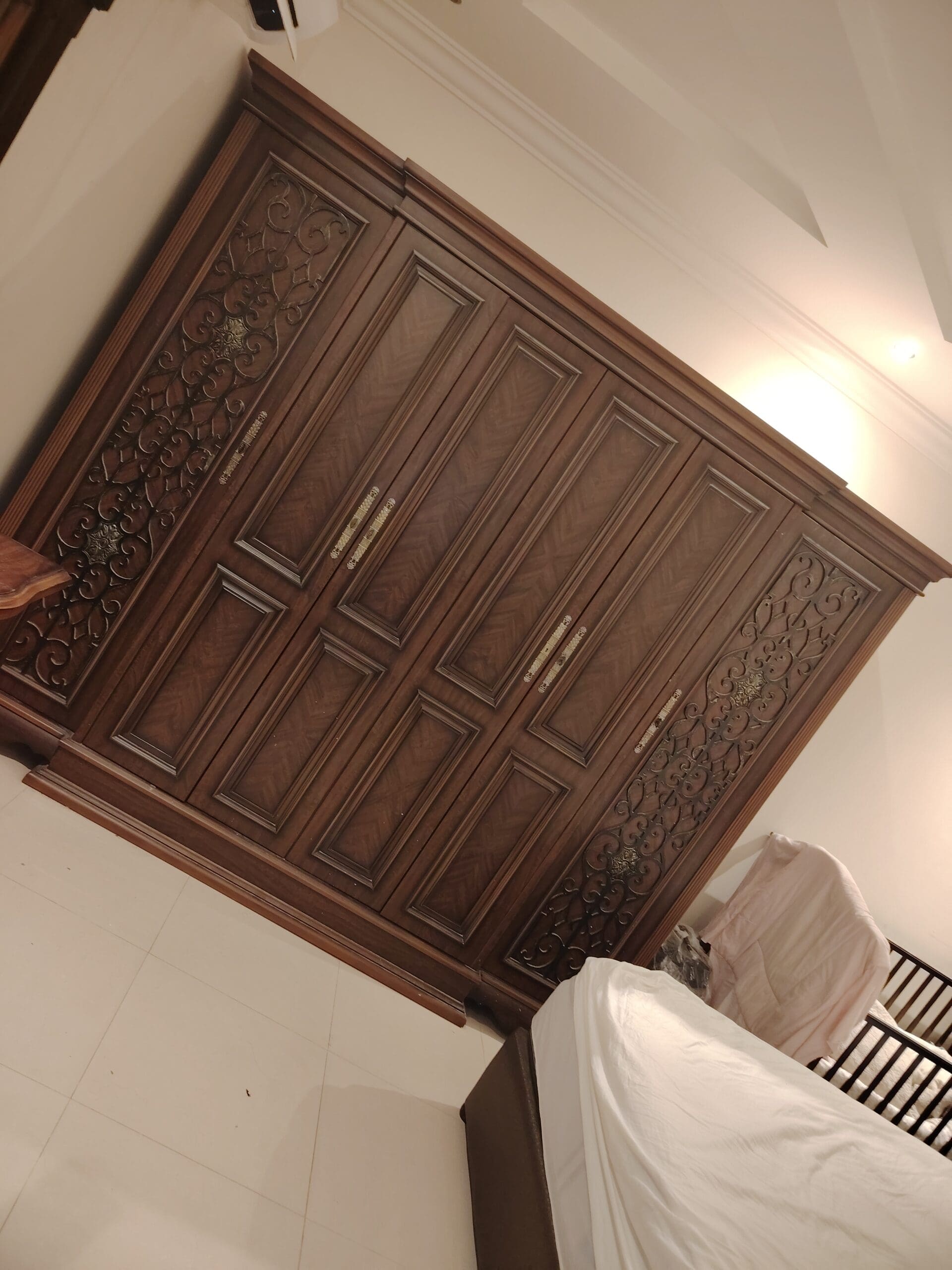 طش الاثاث القديم بالرياض 0566100646