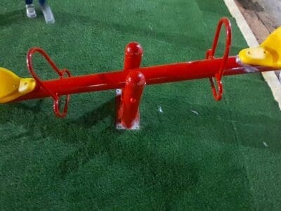 العاب توازن هزازات العاب حدائق