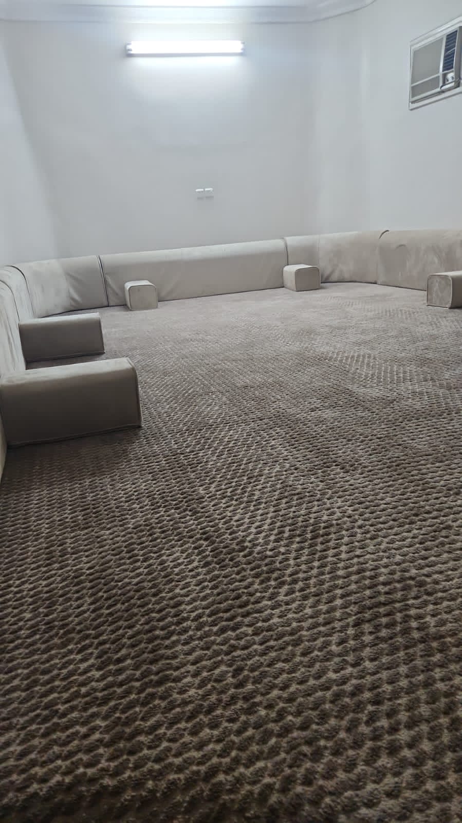التخلص من الاثاث القديم شمال الرياض0533162272