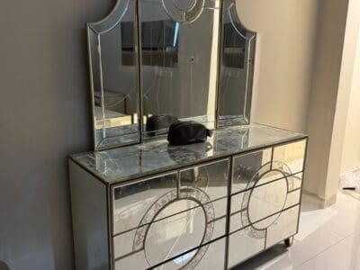 التخلص من الاثاث القديم بالرياض 0503904935