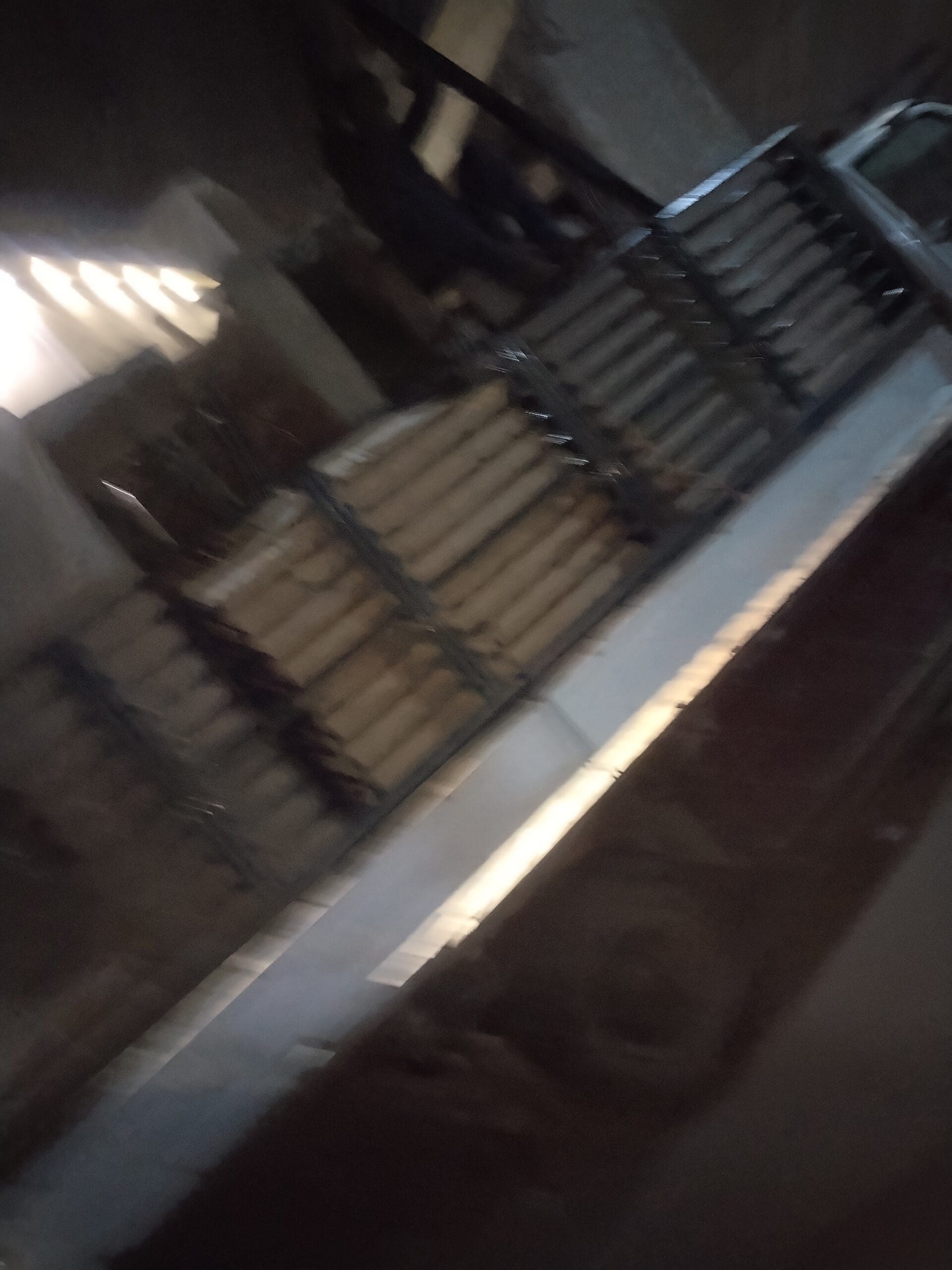 دينا نقل عفش حي الروابي 0502870954