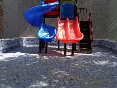 زحاليق مائيه العاب مائيه