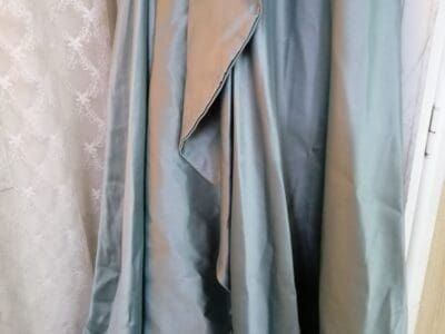 فستان سهرة للبيع