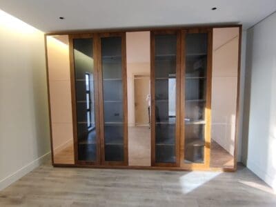 شراء جميع الأثاث القديم بالرياض 0534879954