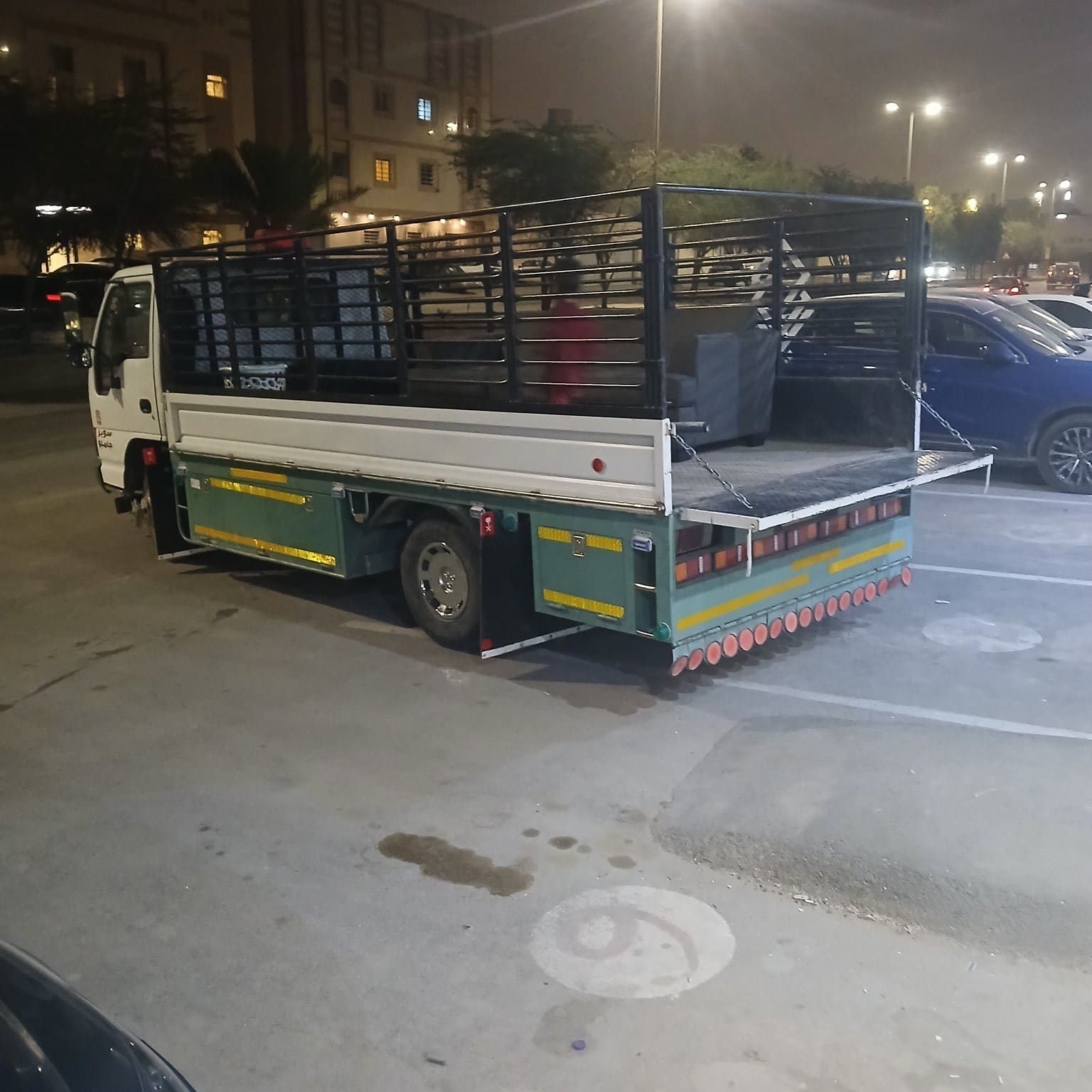دينا نقل عفش حي السويدي بالرياض 0503483036
