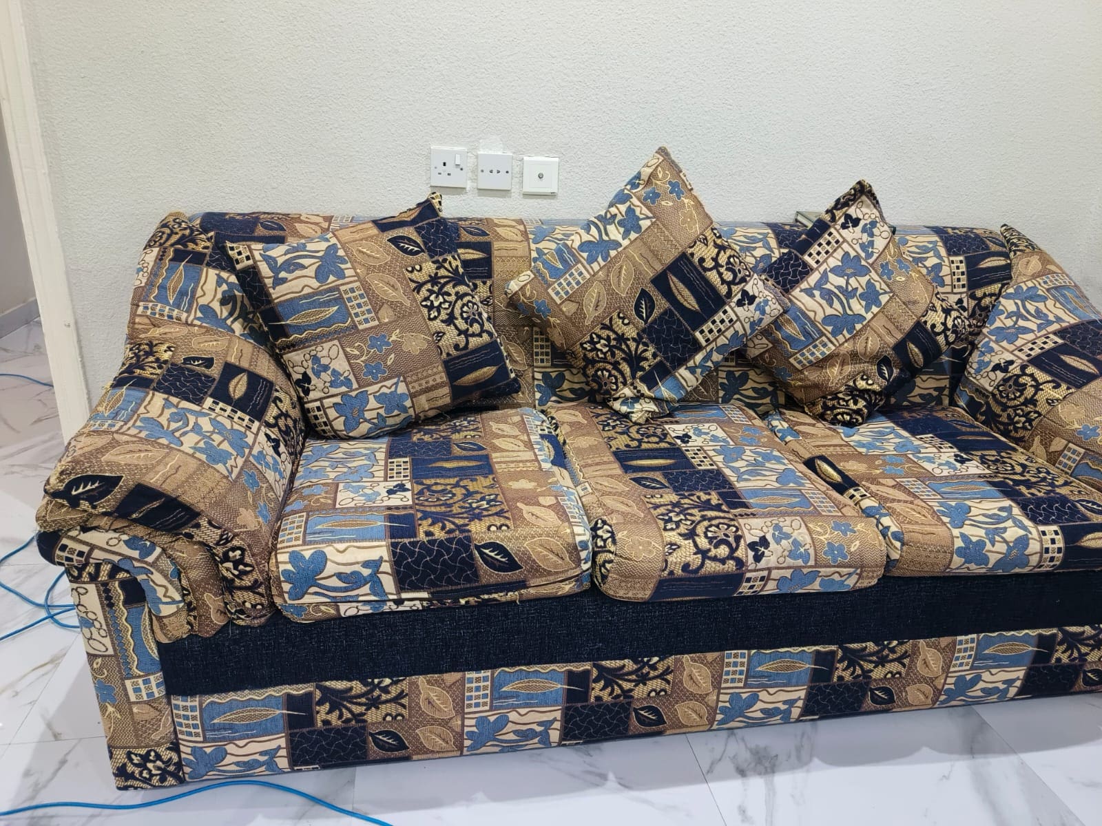 BuyingusedfurnitureinRiyadh4
