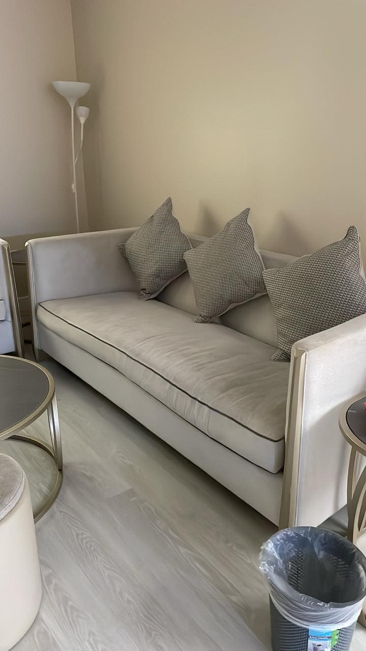 نقل عفش حي الحمراء 0559803796