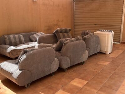 التخلص من الاثاث المستعمل بالرياض 0508857593