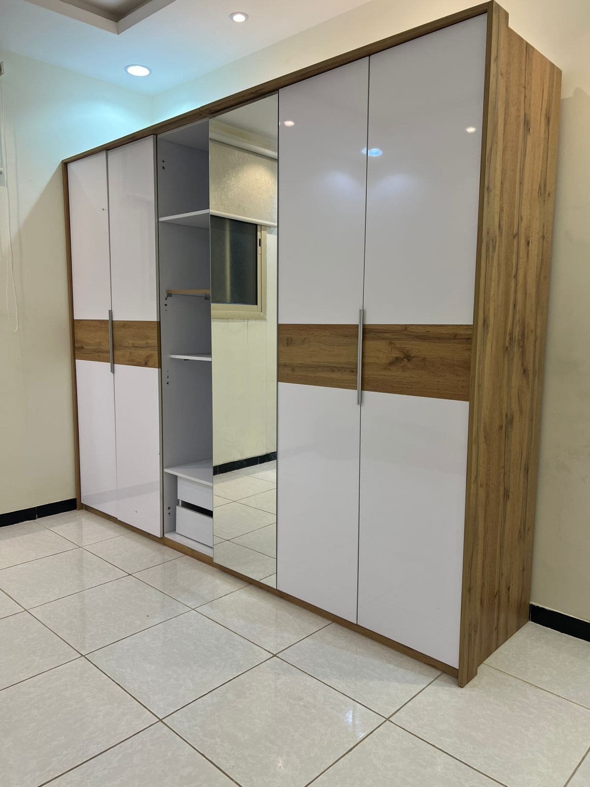 جمعية خيرية تاخز الاثاث بالرياض0508857593