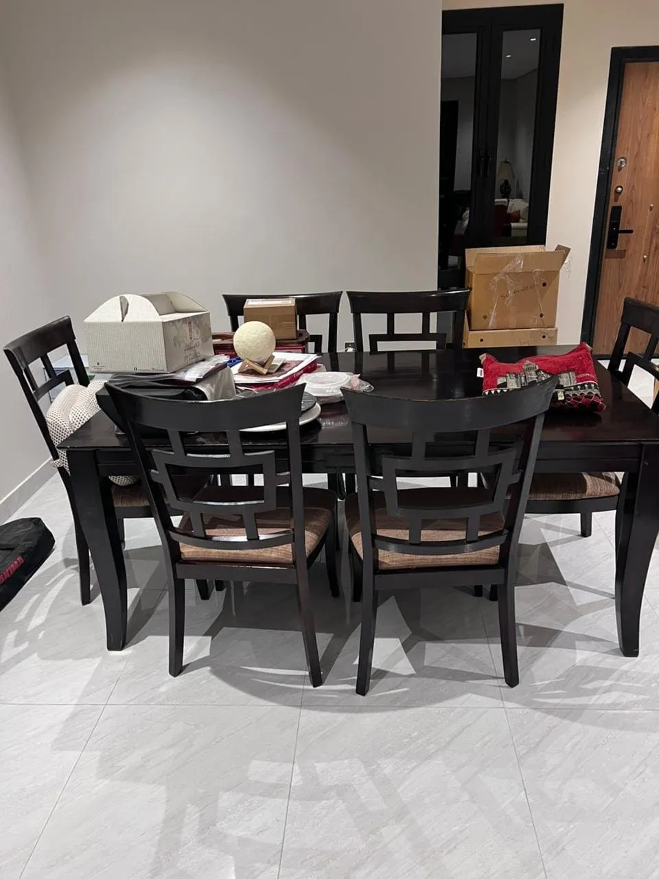 دينا توصيل اثاث للجمعية الخيرية بالرياض0508857593