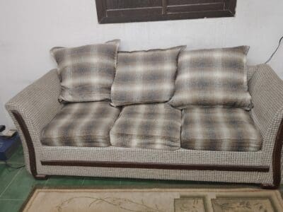 طش الاثاث القديم بالرياض 0566100646