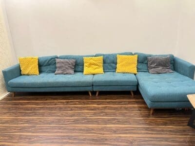 التخلص من الأثاث القديم بالرياض 0566100646