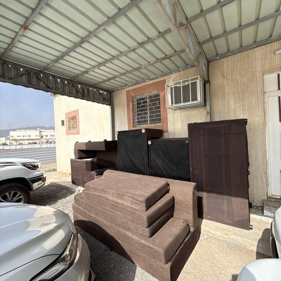 طش اثاث قديم بالرياض 0500593881