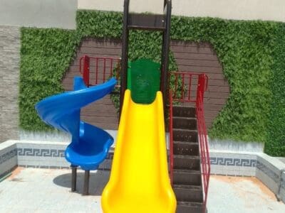 زحاليق مائيه العاب مائيه