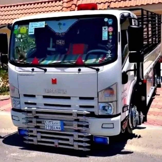 دينا نقل الاثاث غرب الرياض 0506254655
