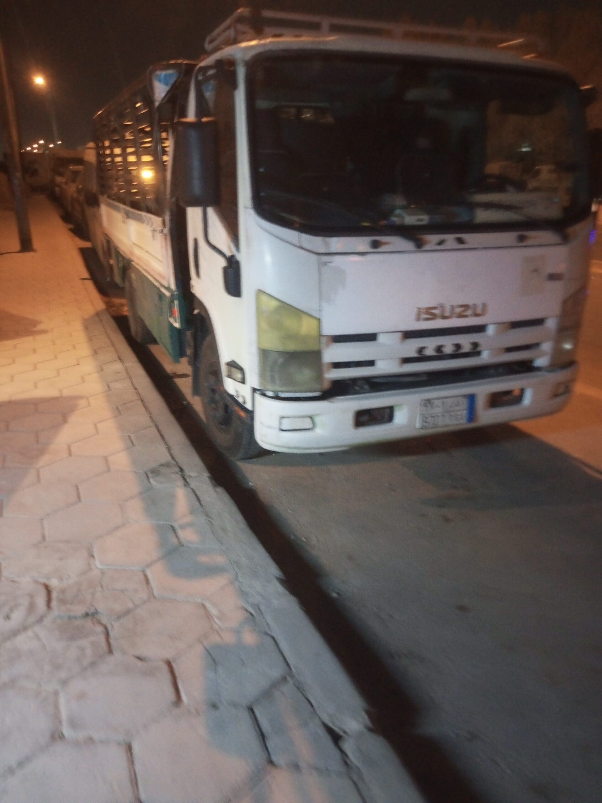 التخلص من الاثاث القديم بالرياض 0534375367