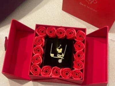 طقم مجوهرات نسائي بناتي فاخر بكس الفخامه لإطلالة مميزة