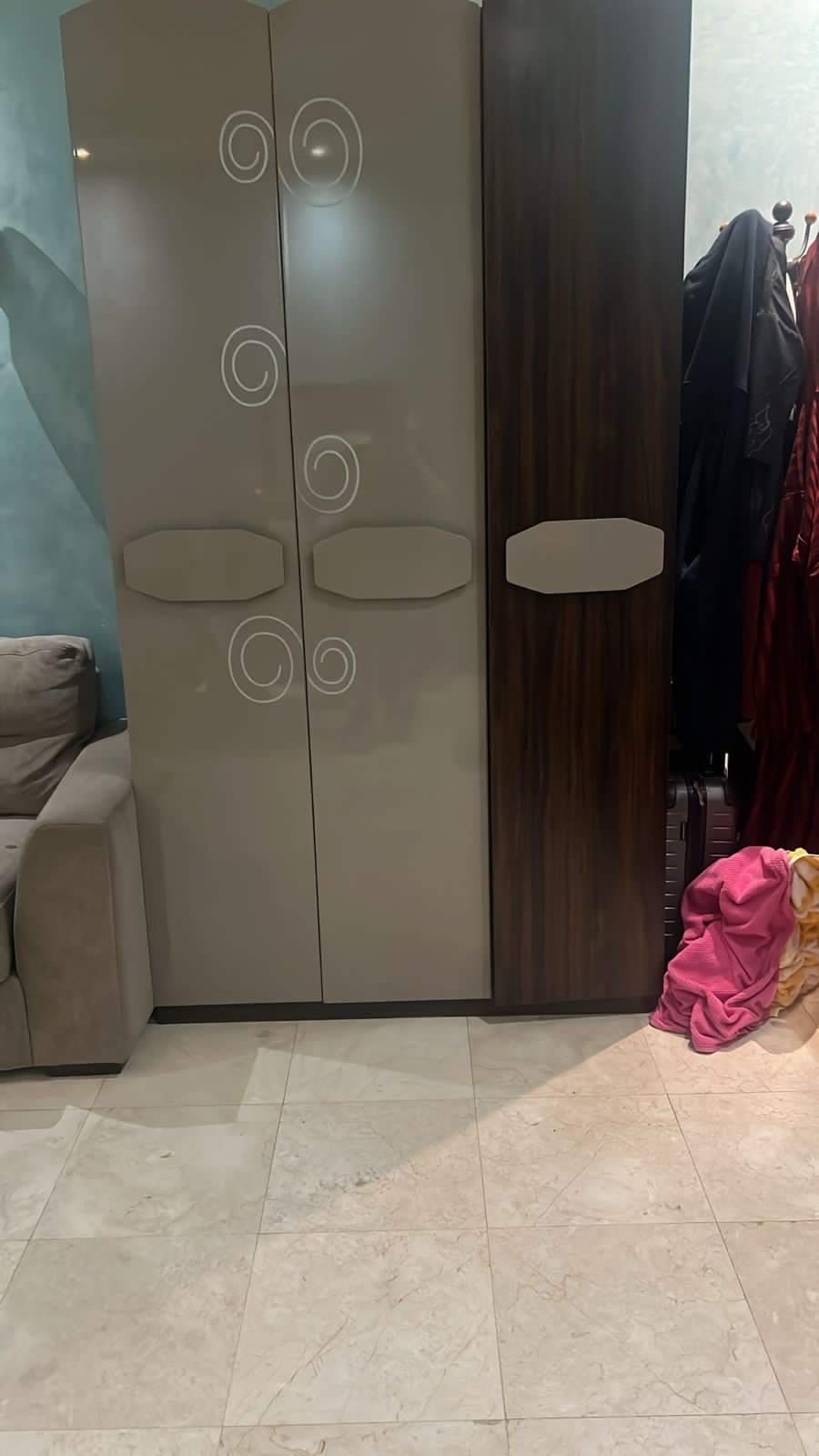 توصيل الجمعية الخيرية تاخذ الاثاث المستعمل بالرياض ‎0539984651