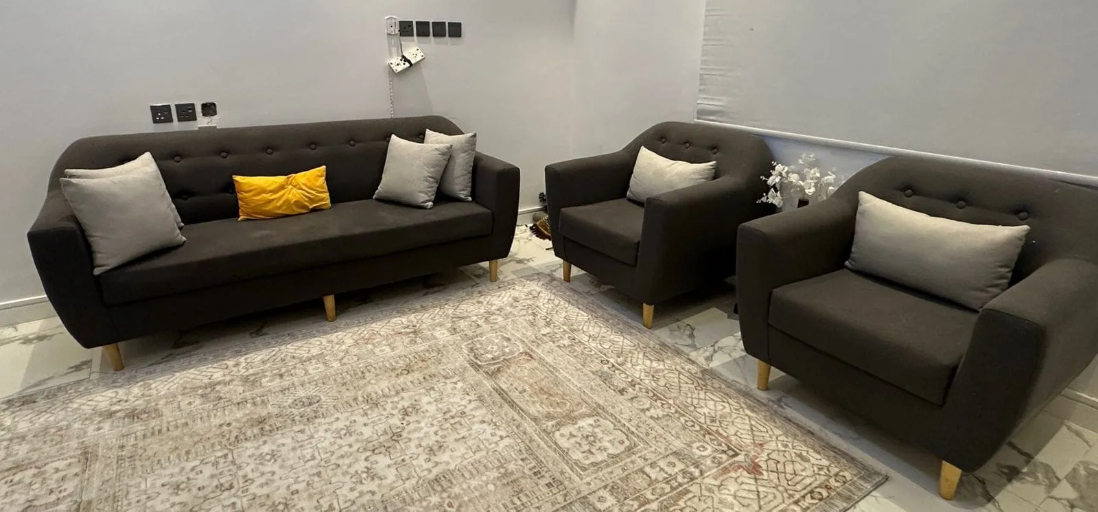 دينا توصيل الاثاث للجمعيه الخيرية 0556723860