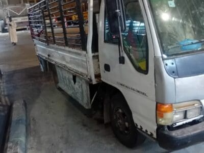 توصيل جمعية خيرية تاخذ الاثاث المستعمل بالرياض 0542284584